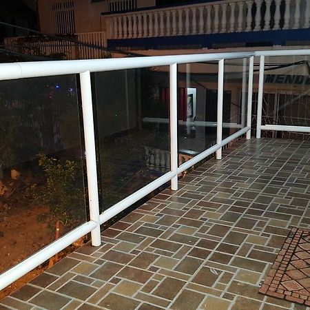 Apartamentos Turisticos Buena Vista San Andrés المظهر الخارجي الصورة